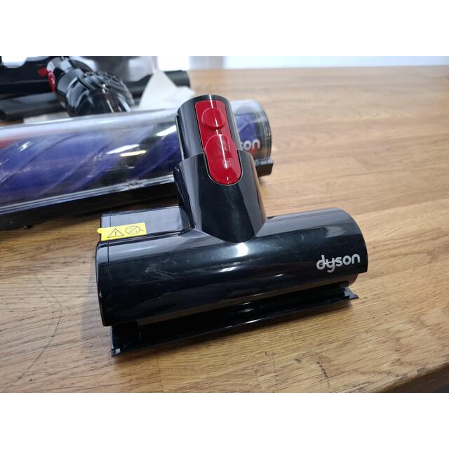 Пылесос Dyson Cyclone V8 New, черный