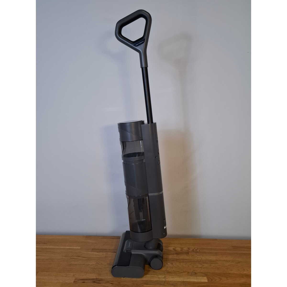 Пылесос моющий Dreame Wet and Dry Vacuum H11 Core, черный