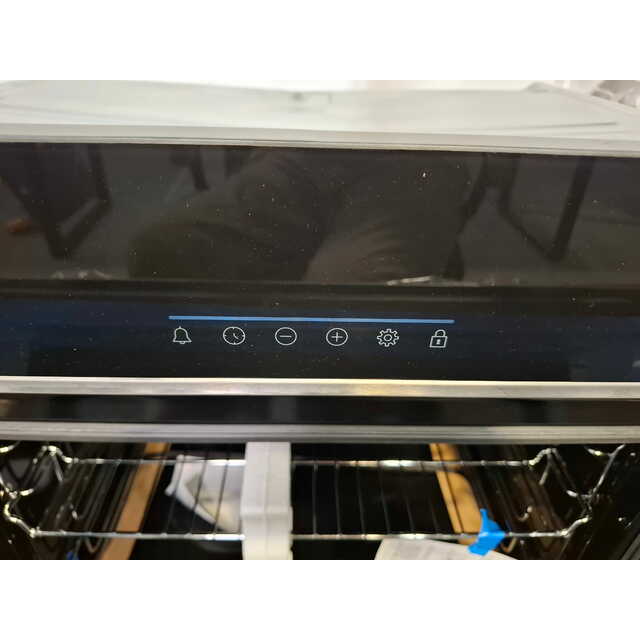 Духовой шкаф Beko BIOC1431KBNC, черный
