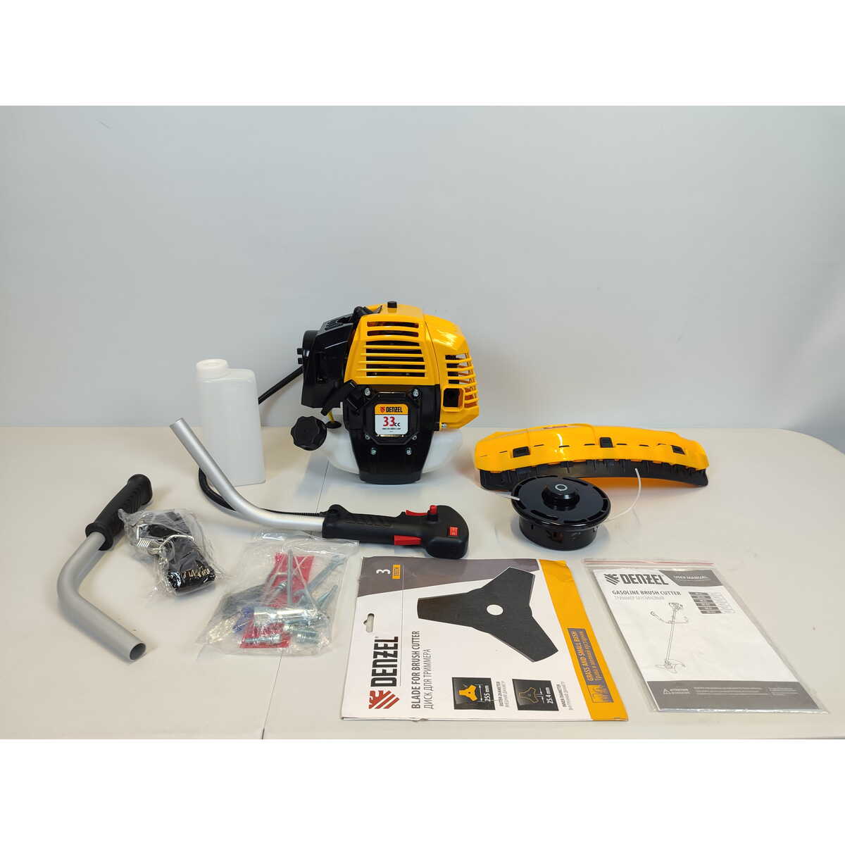 Триммер бензиновый Denzel DR-33S (Цвет: Yellow / Black)