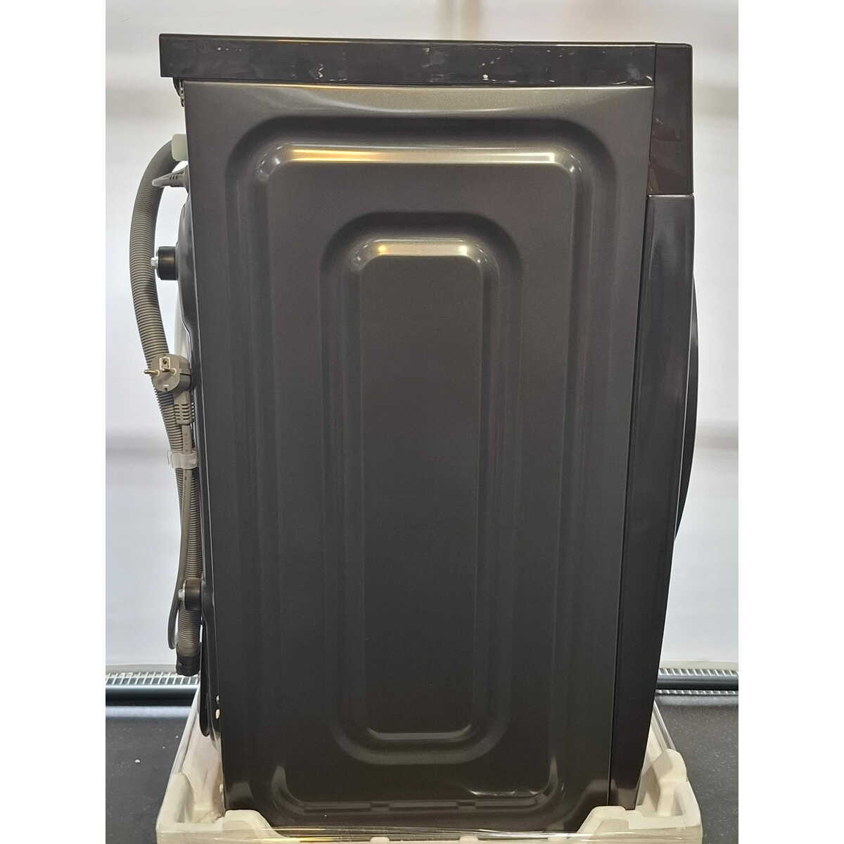 Стиральная машина Samsung WD90DG5G34BBLP, черный