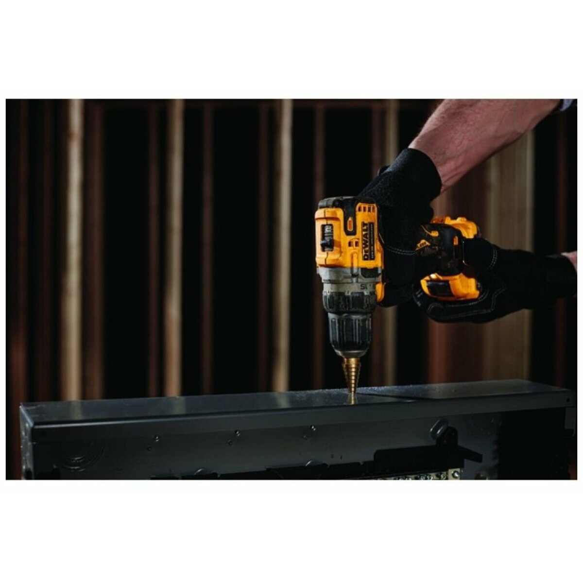 Шуруповерт DeWALT DCD701D2 (Цвет: Yellow)