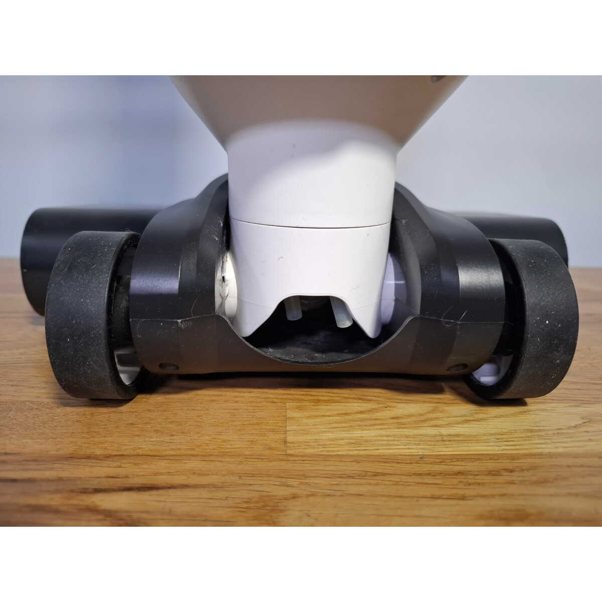 Пылесос Roidmi Smart Cordless Wet Dry Vacuum Cleaner NEO XDJ07RM (Цвет: White/Black)