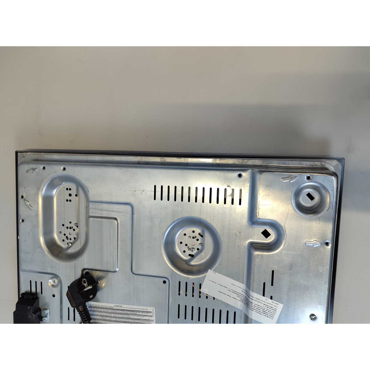 Варочная панель Indesit INGT 61 SCC/BK, черный