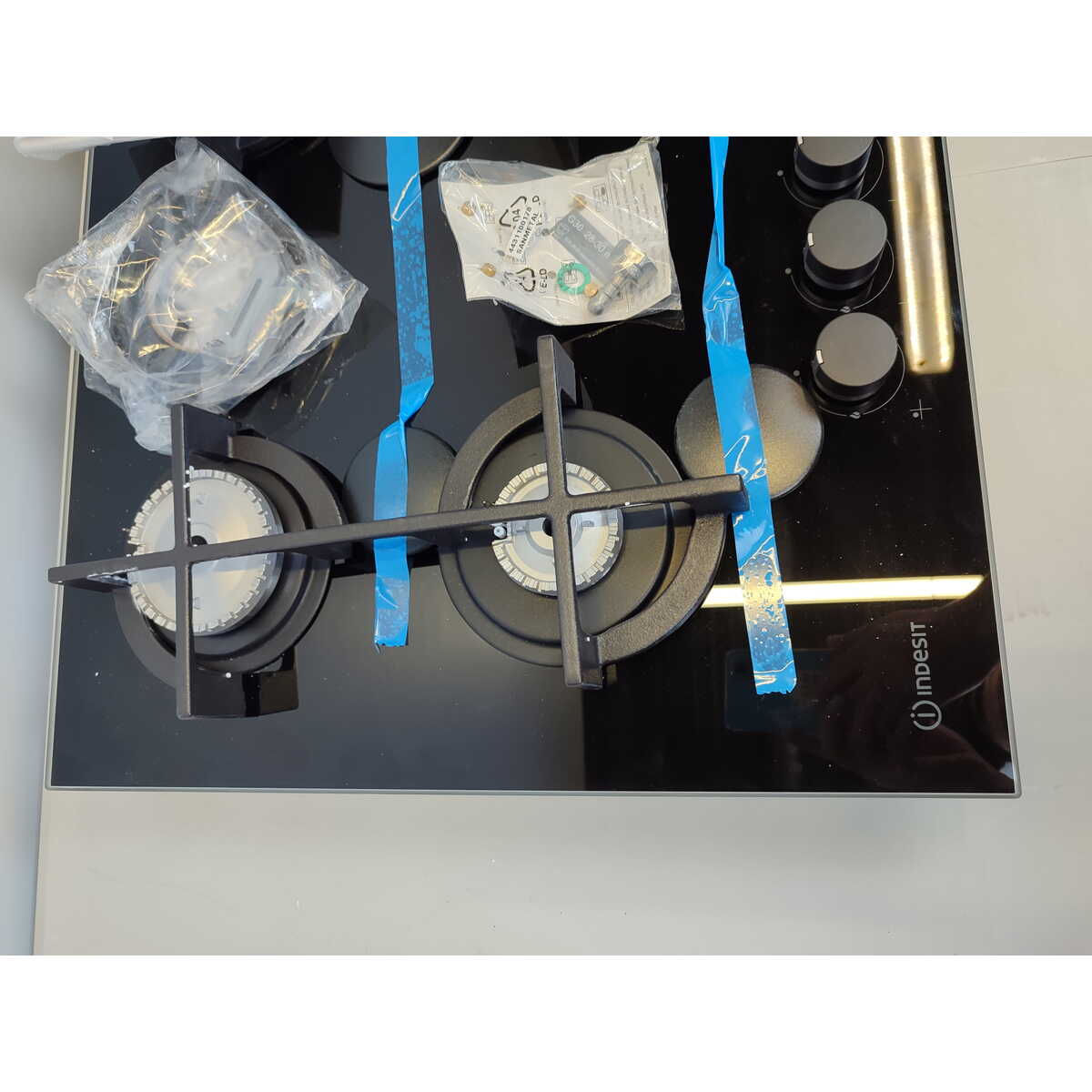 Варочная панель Indesit INGT 61 SCC/BK, черный