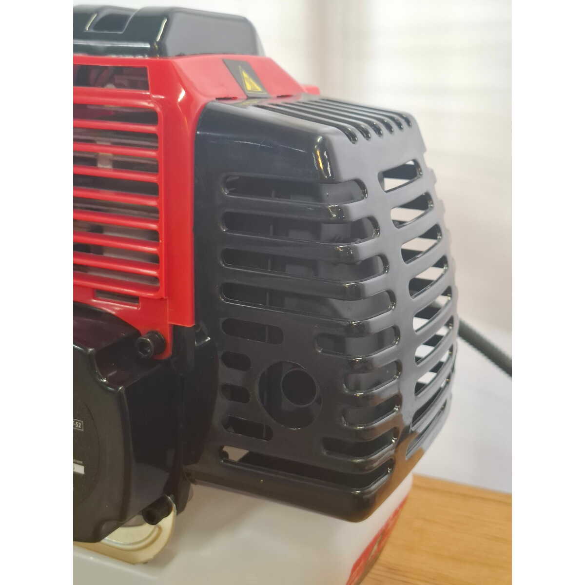 Триммер бензиновый MTX MT-52 (2-коробки) (Цвет: Red/Black)