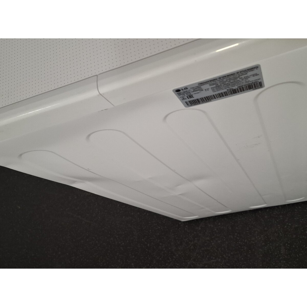 Стиральная машина LG F2J3HS8W, белый 