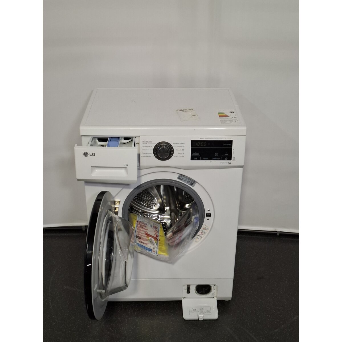 Стиральная машина LG F2J3HS8W, белый 