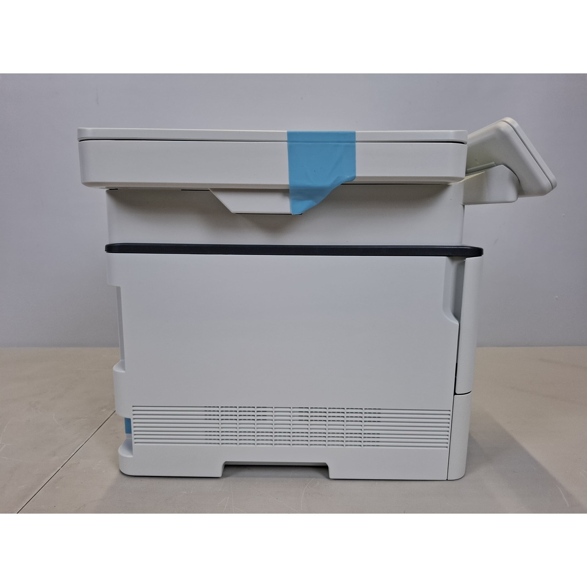 МФУ лазерный Pantum M6700D, белый