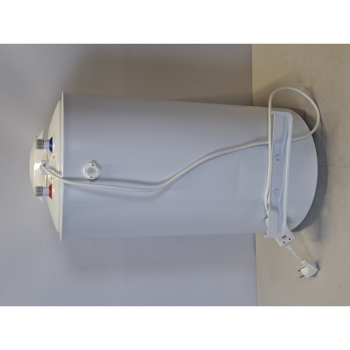 Водонагреватель Thermex TitaniumHeat 50 V Slim, белый