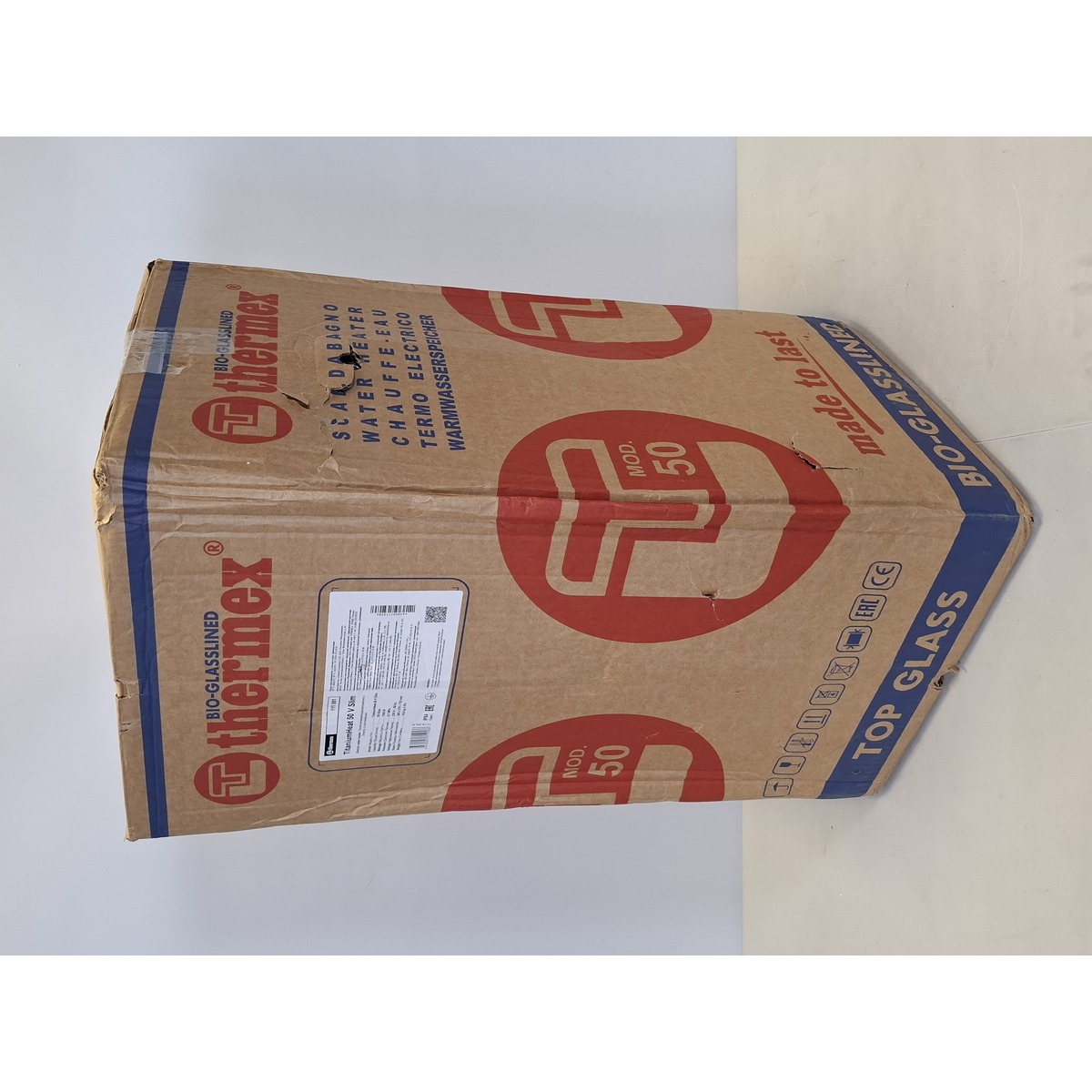 Водонагреватель Thermex TitaniumHeat 50 V Slim, белый