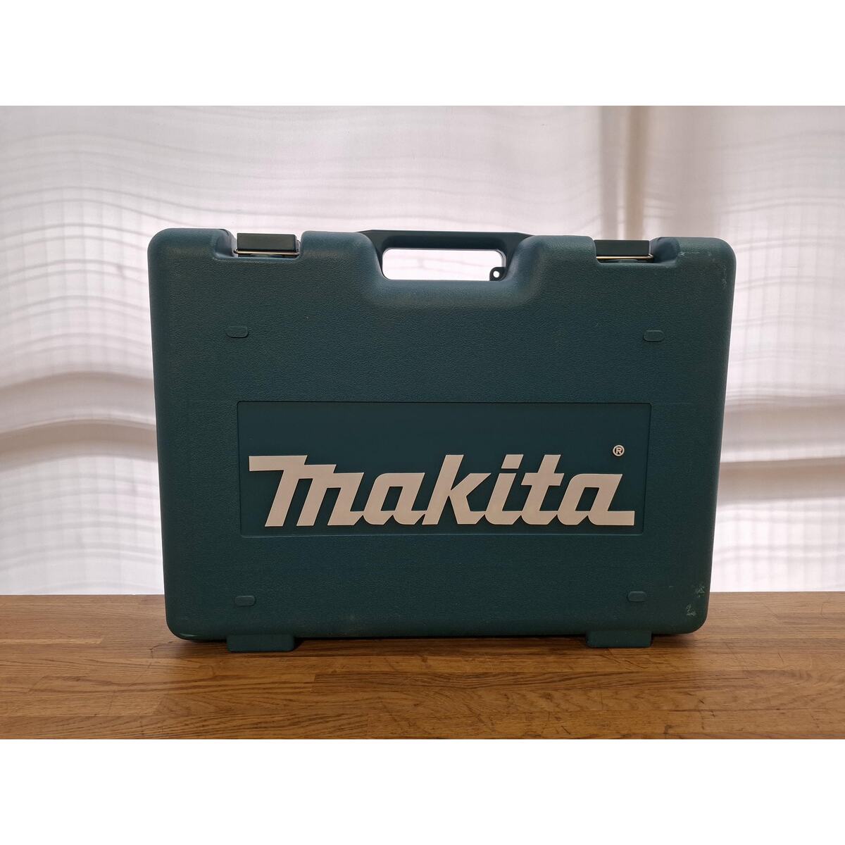 Гайковерт Makita TW1000 (Цвет: Blue)