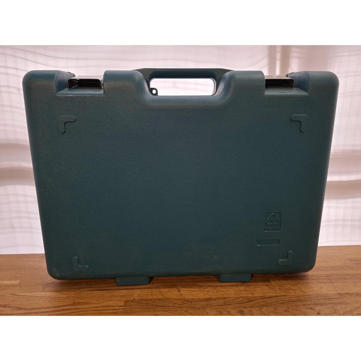 Гайковерт Makita TW1000 (Цвет: Blue)