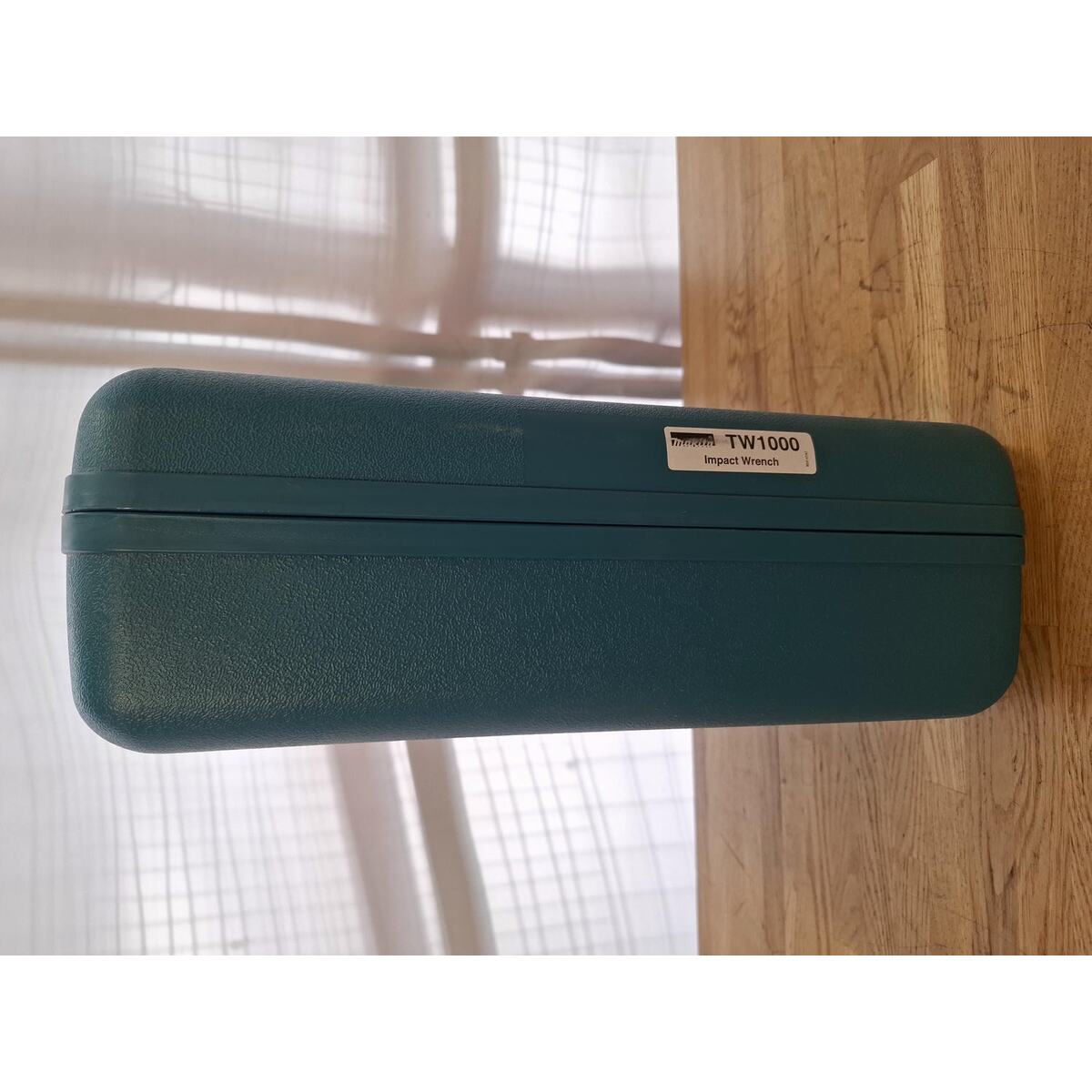 Гайковерт Makita TW1000 (Цвет: Blue)