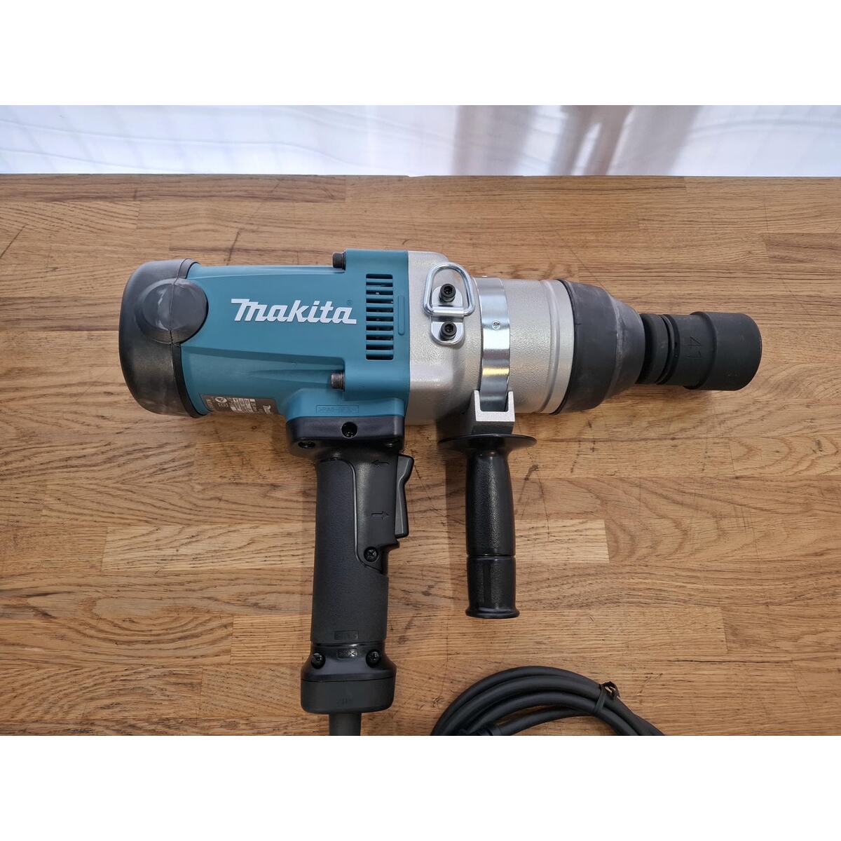Гайковерт Makita TW1000 (Цвет: Blue)