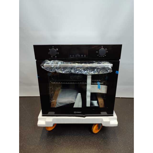 Духовой шкаф Indesit IFE 3644 BL, черный