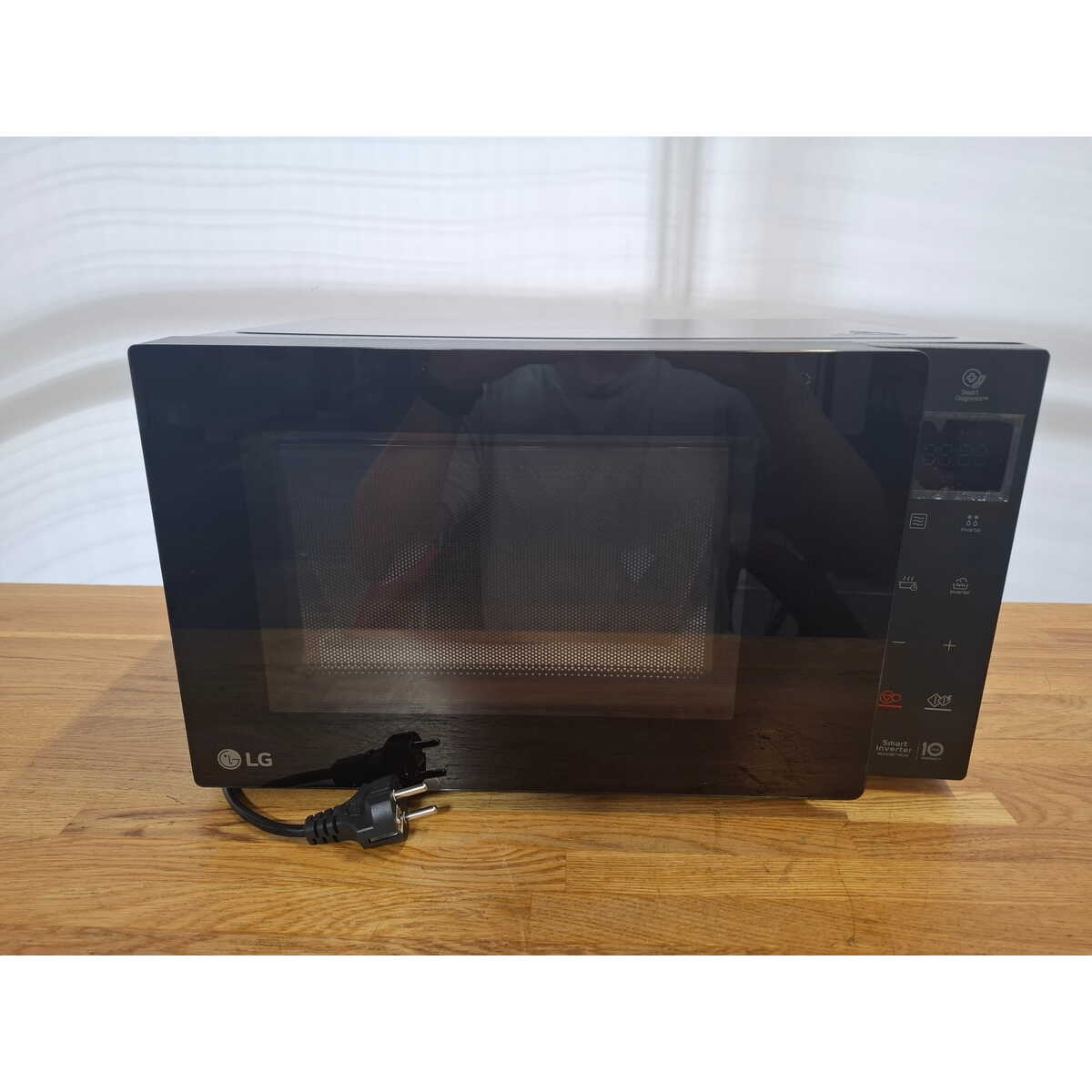 Микроволновая печь LG MW23R35GIB, черный