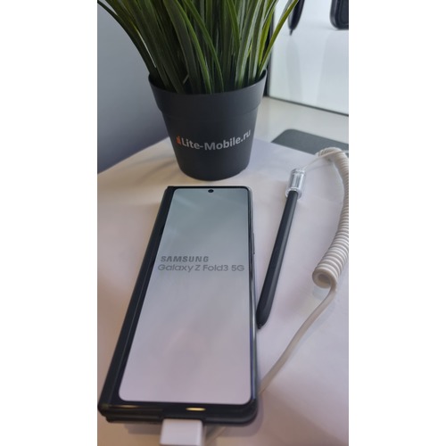 Смартфон Samsung Galaxy Z Fold3 12 / 256Gb (Цвет: Phantom Black)