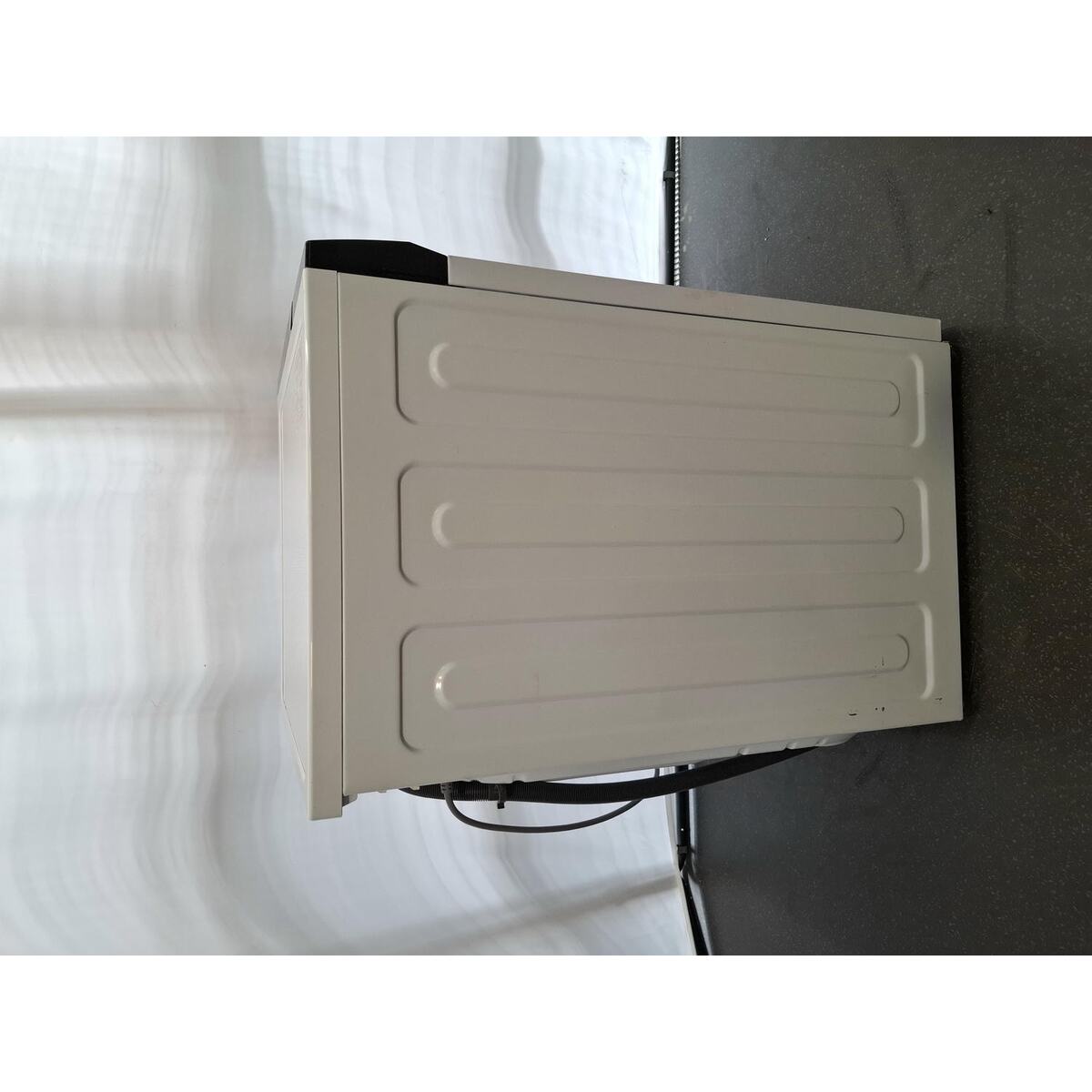 Стиральная машина Thomson WD30E8I01, белый