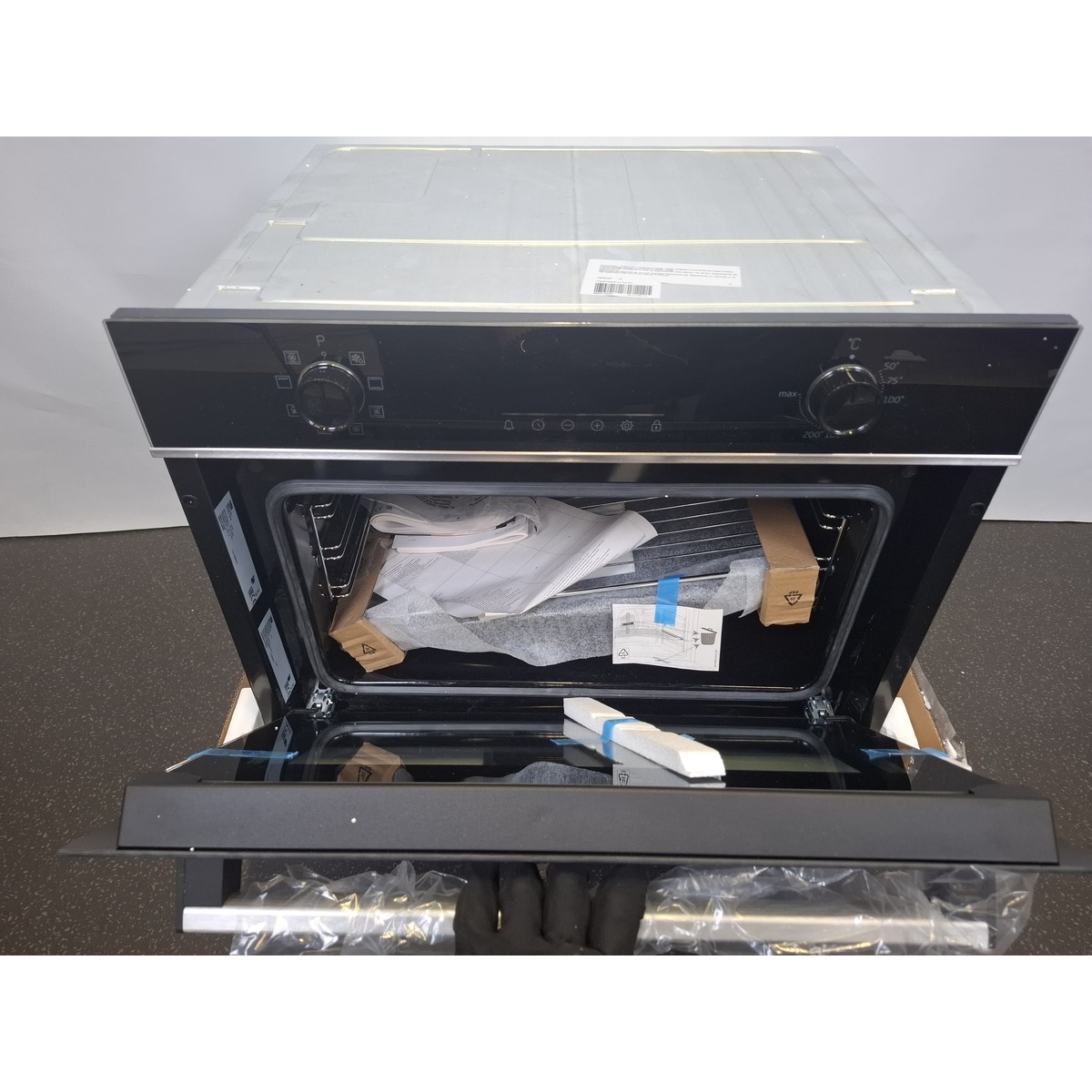 Духовой шкаф Beko BBCM13300X, черный