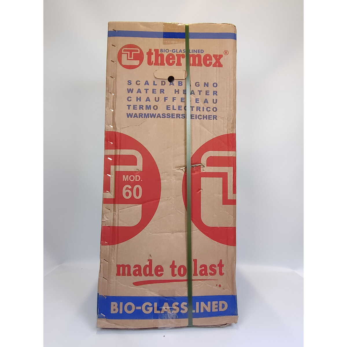 Водонагреватель Thermex TitaniumHeat 60 V Slim, белый
