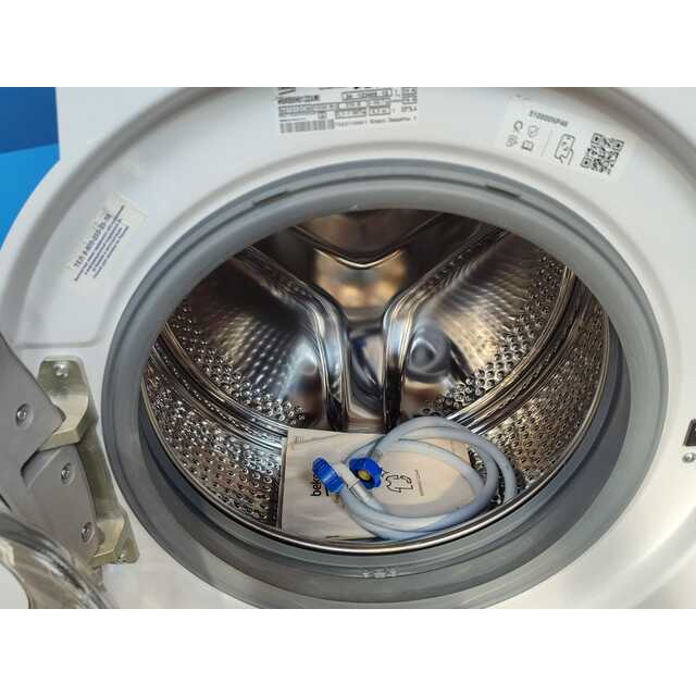 Стиральная машина Beko WSRE6H612ZAWI, белый