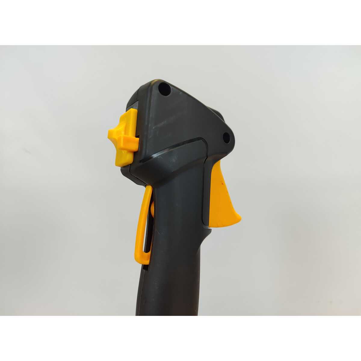 Триммер бензиновый Champion T444S-2 (2-коробки) (Цвет: Yellow/Black)
