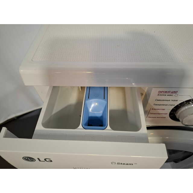 Стиральная машина LG F1296NDS0, белый Стиральная машина LG F1296NDS0, белый