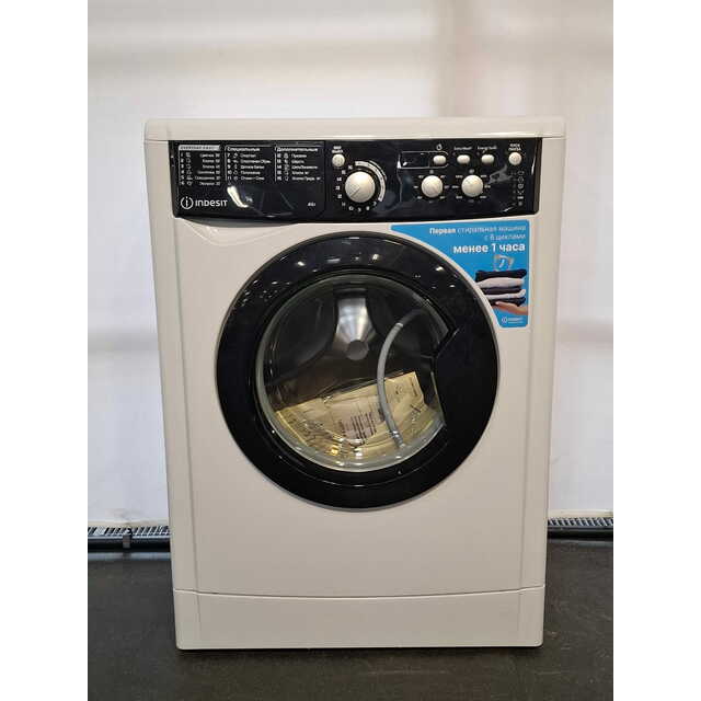 Стиральная машина Indesit EWUD 4105 BK CIS, белый Стиральная машина Indesit EWUD 4105 BK CIS, белый