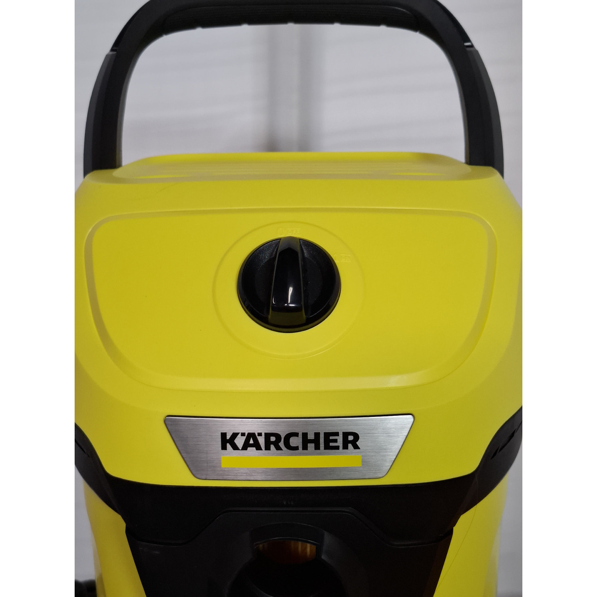 Строительный пылесос Karcher WD 3 V-17 / 4 / 20 (Цвет: Yellow)