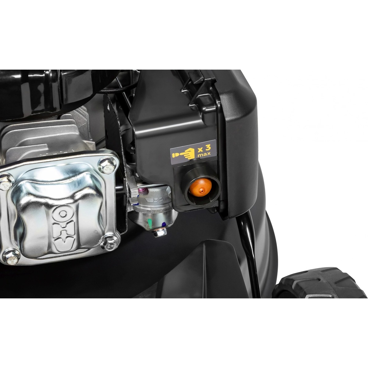 Газонокосилка роторная Champion LM5344, черный