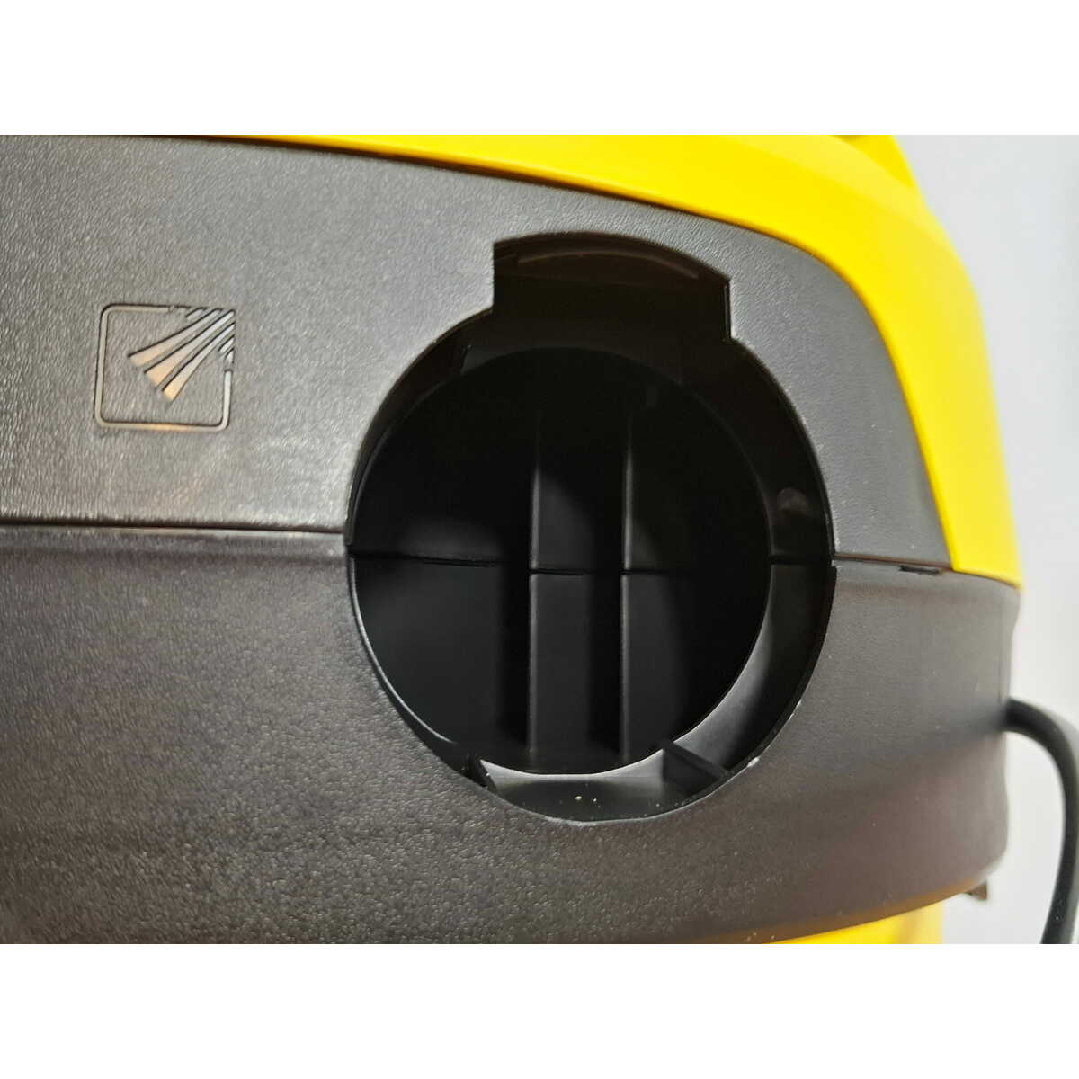 Строительный пылесос Karcher WD 2 Plus V-12/4/18 (Цвет: Yellow)