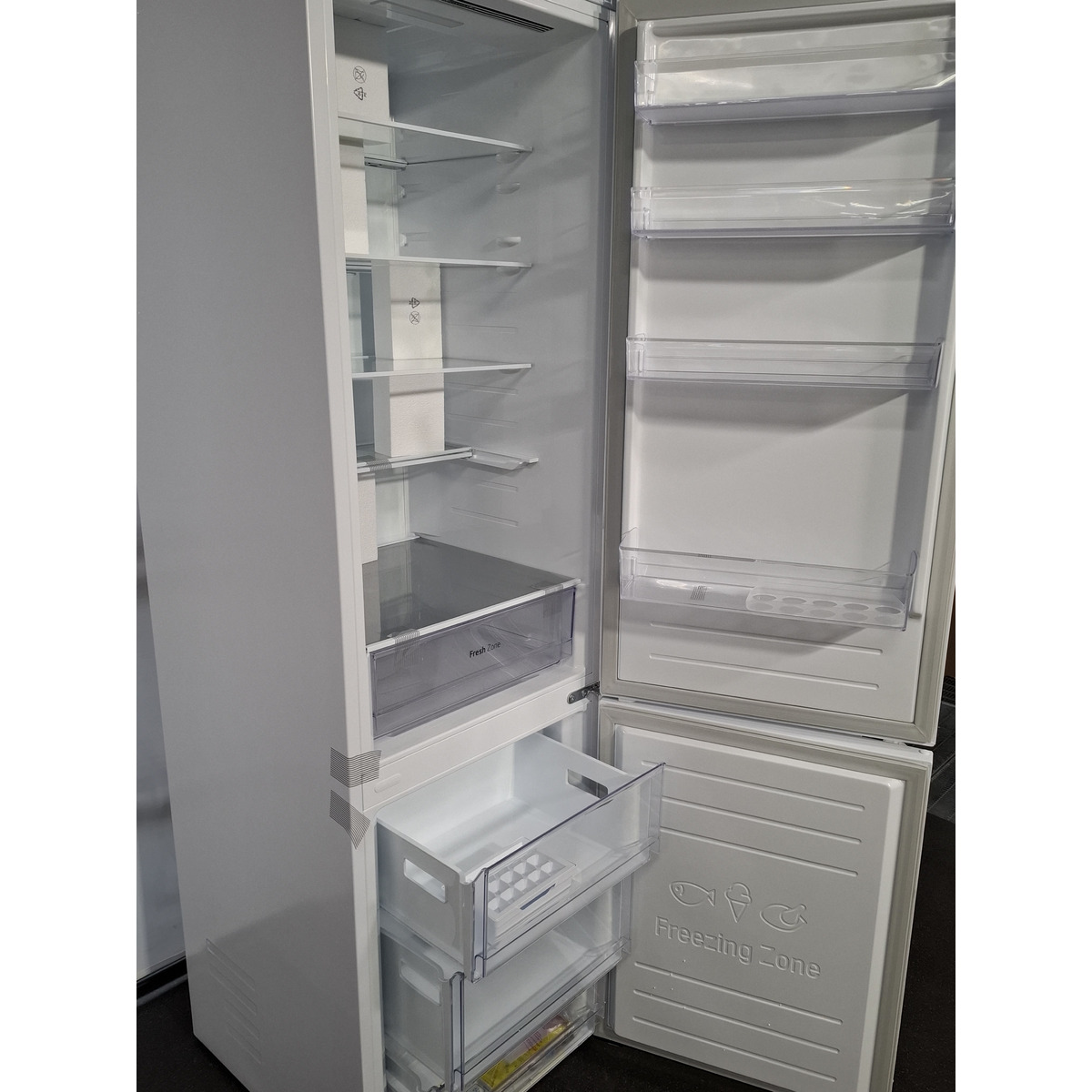 Холодильник LG GA-B509CQSL, белый