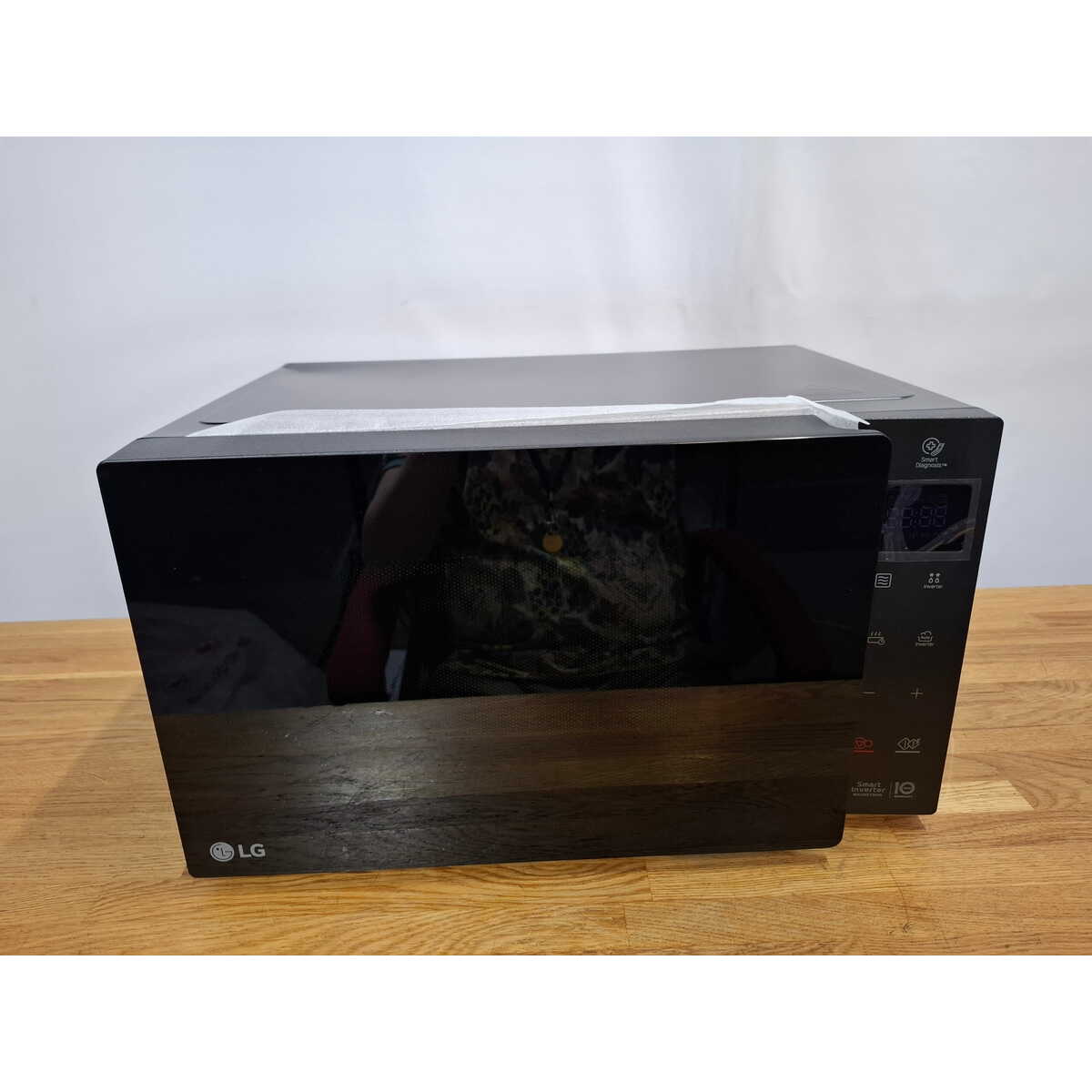 Микроволновая печь LG MW25R35GIS, черный