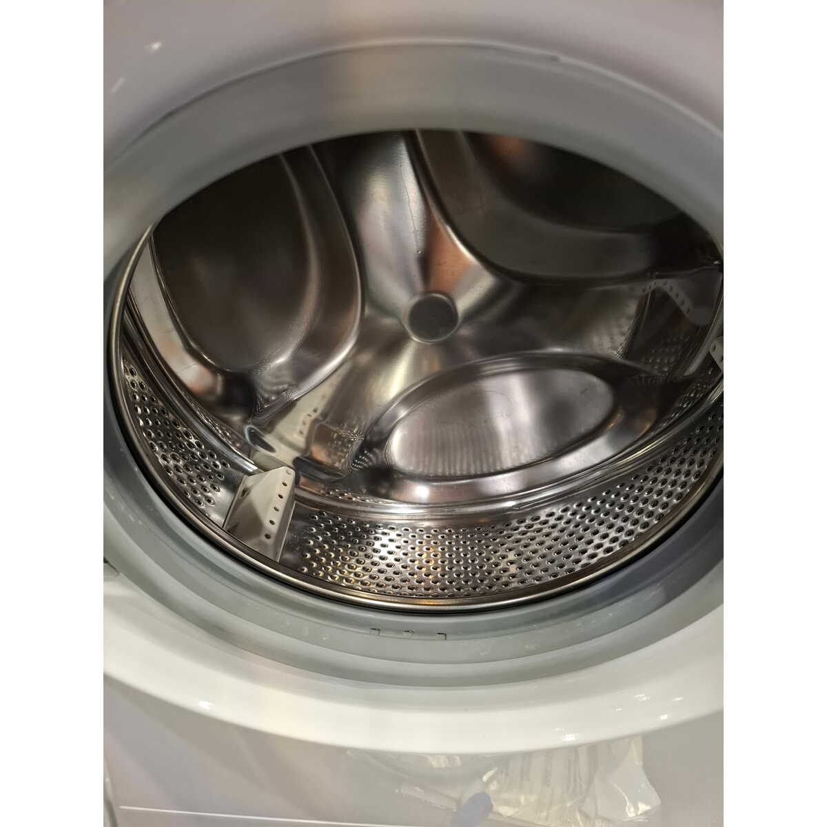 Стиральная машина Indesit EWUD 4105 BK CIS, белый