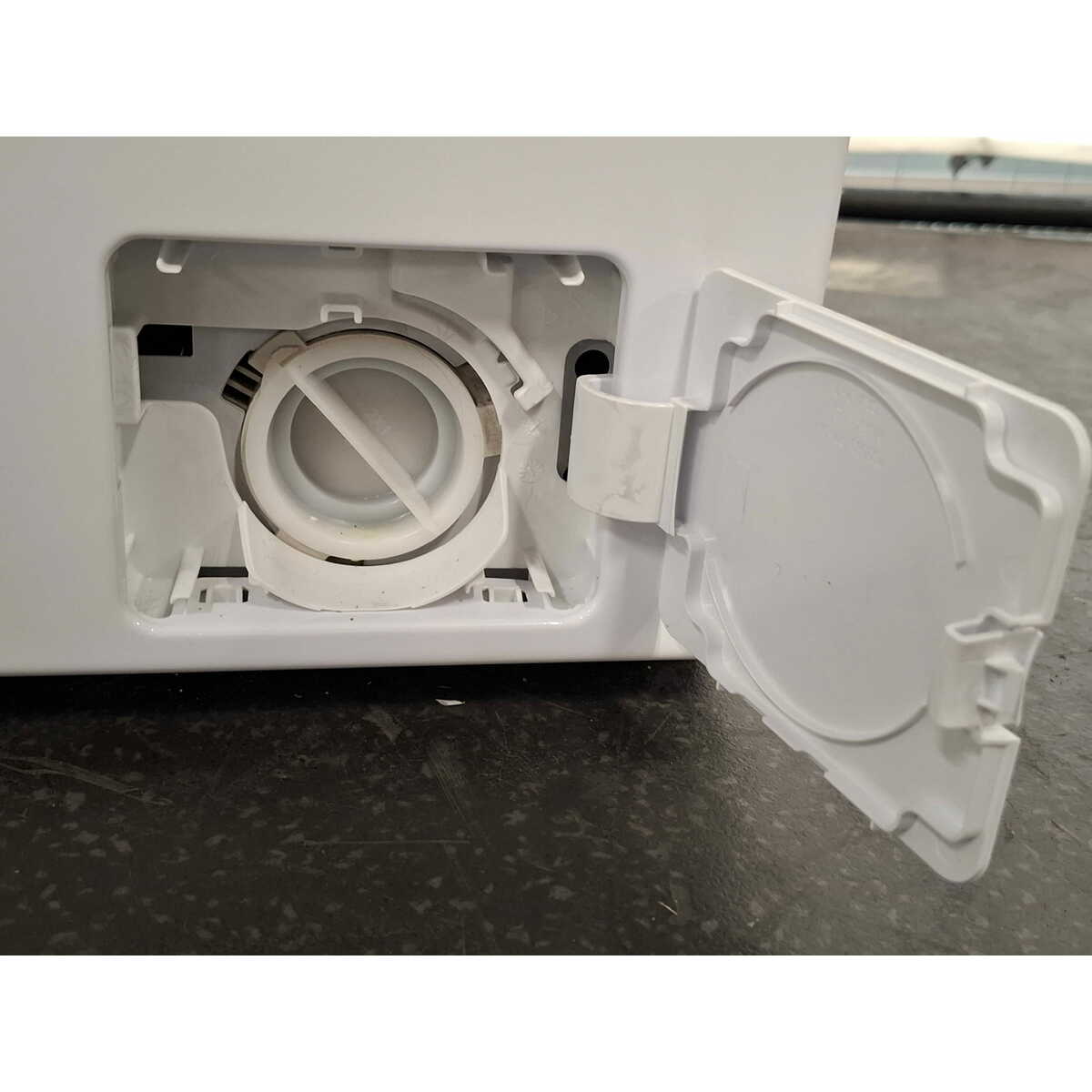 Стиральная машина Beko WRE6512ZAW, белый