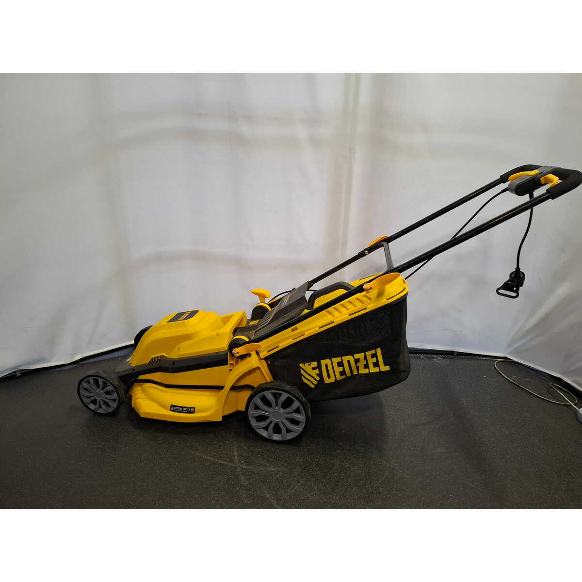 Газонокосилка роторная Denzel GMC-2000 (Цвет: Yellow / Black)