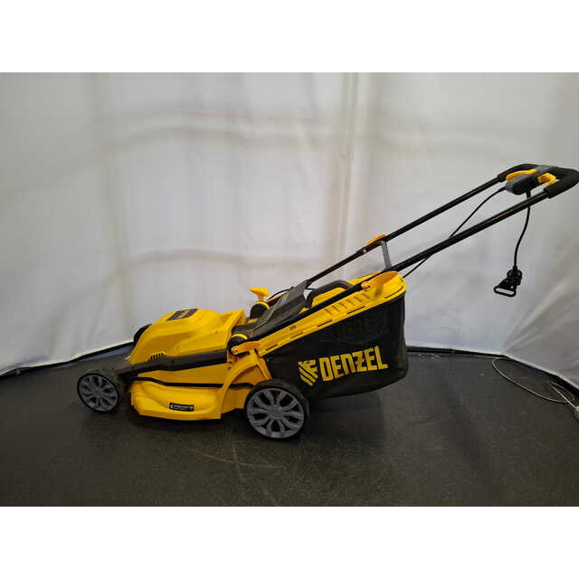 Газонокосилка роторная Denzel GMC-2000 (Цвет: Yellow / Black) Газонокосилка роторная Denzel GMC-2000 (Цвет: Yellow / Black)