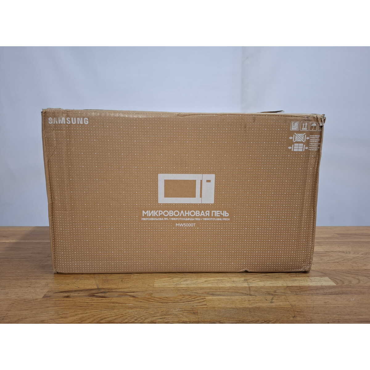 Микроволновая печь Samsung MS23T5018AK, черный
