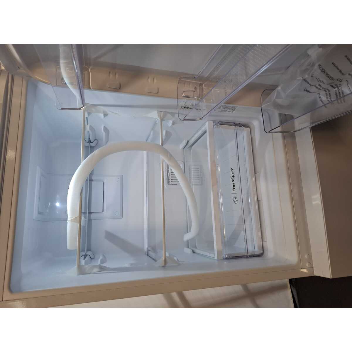 Холодильник Indesit ITR 4160 W, белый