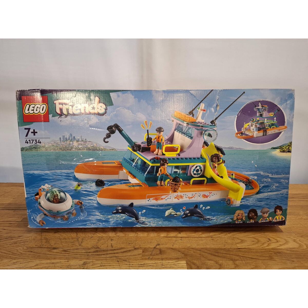 Конструктор LEGO Friends Морская спасательная шлюпка 41734