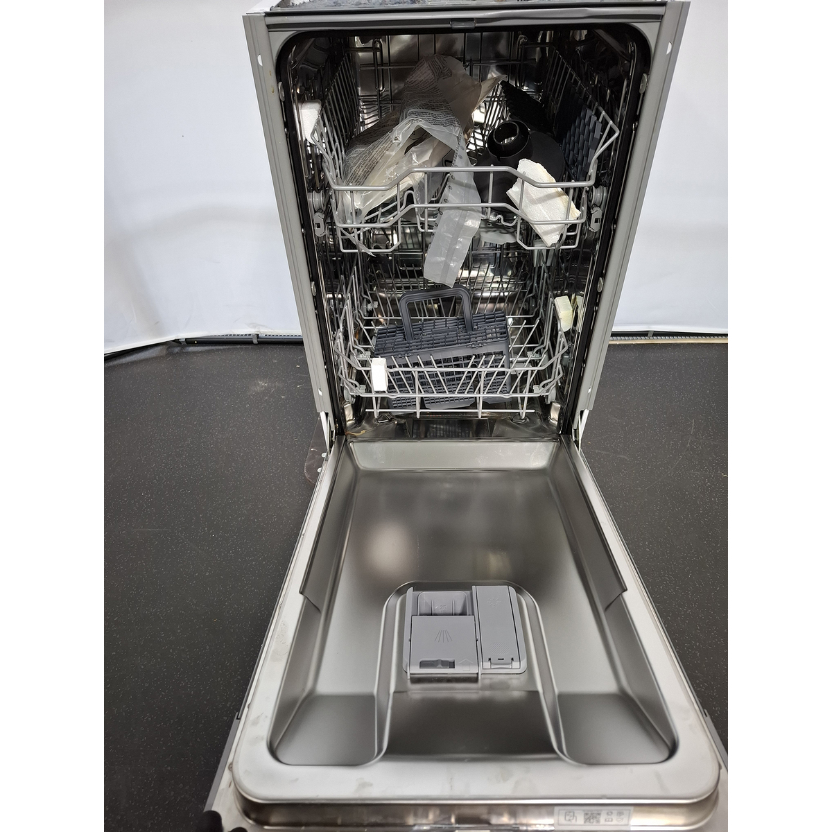 Посудомоечная машина Beko BDIS15060, белый