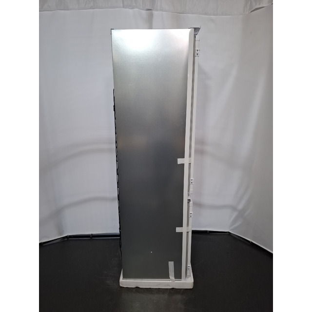 Холодильник Indesit IBD 18, белый