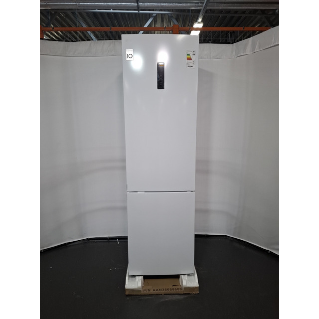 Холодильник LG GA-B509CQSL, белый