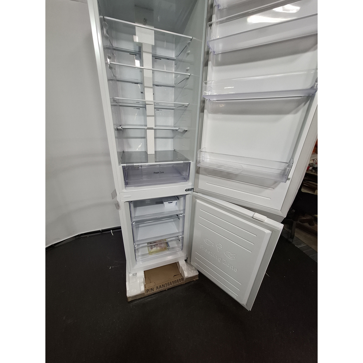 Холодильник LG GA-B509CQSL, белый