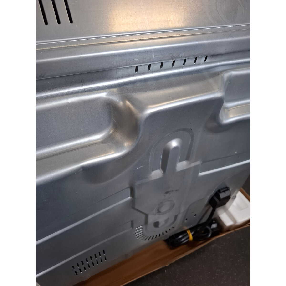 Духовой шкаф Indesit IFE 3644 BL, черный