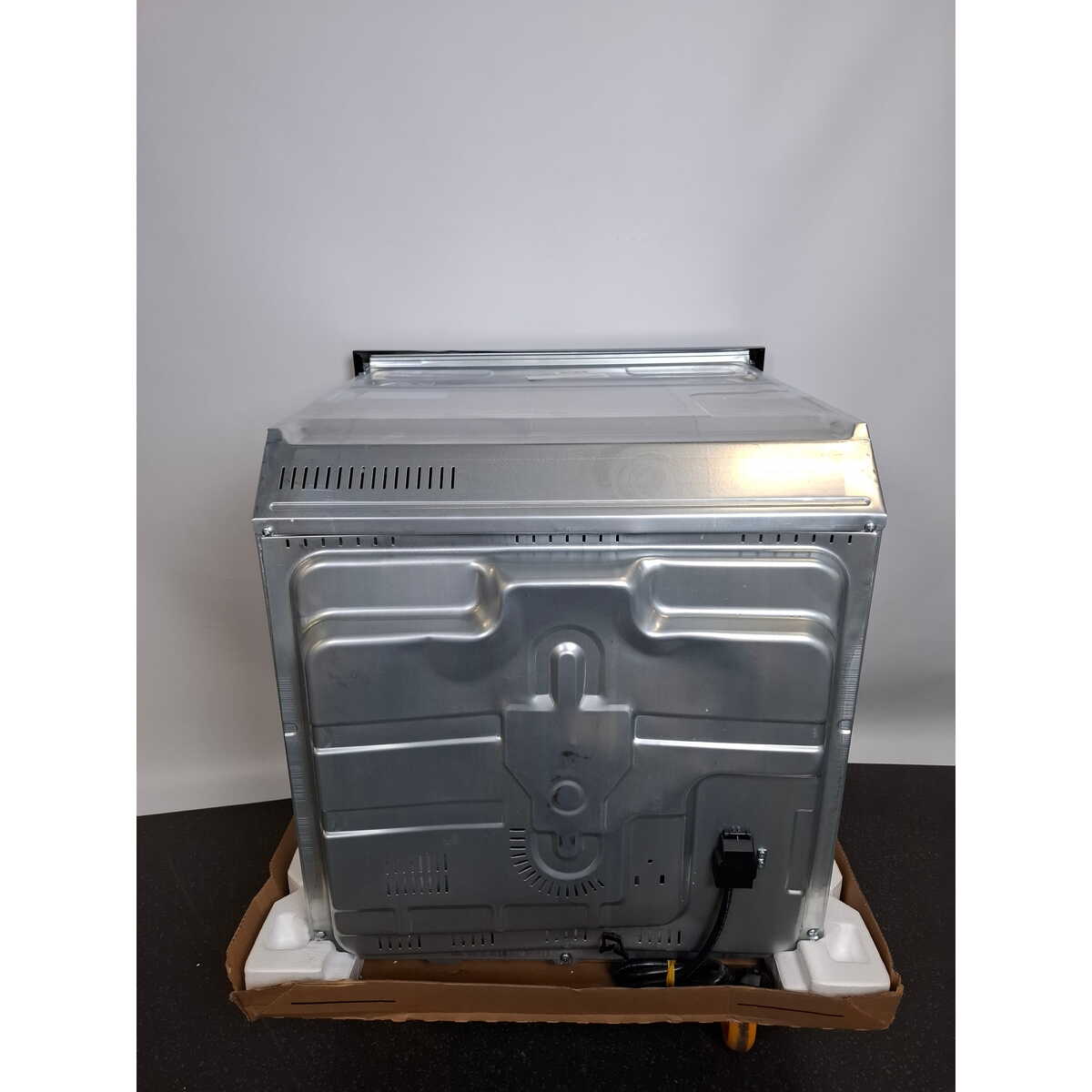 Духовой шкаф Indesit IFE 3644 BL, черный