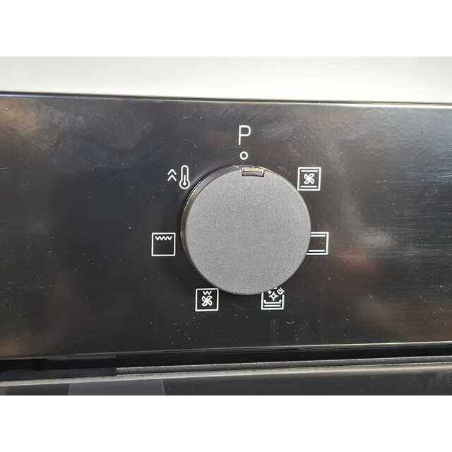 Духовой шкаф Indesit IFE 3644 BL, черный