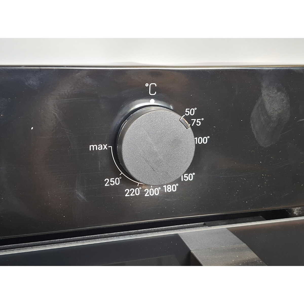 Духовой шкаф Indesit IFE 3644 BL, черный