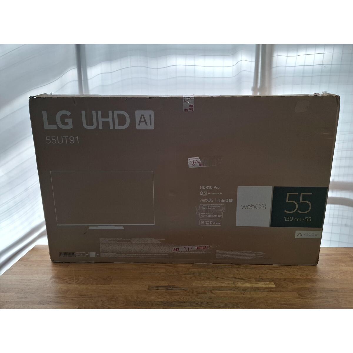 Телевизор LG 55" 55UT91006LA.ARUG, черный 
